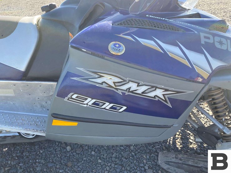 2005-polaris-rocky-mountain-king-snowmobile-image-10