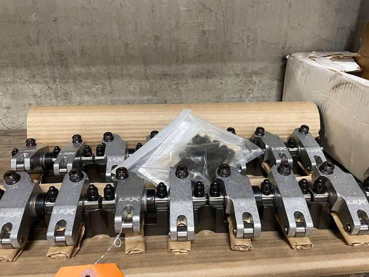 #8627-•-gm-lsx-roller-rockers-(prld)-image-1