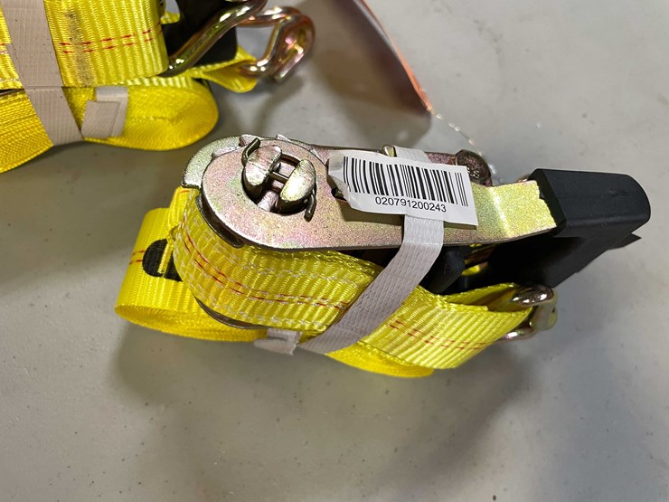 #8535-•-(2)-ratchet-straps,-1-1/2"-wide-x-15'-long-(pr12)-image-3