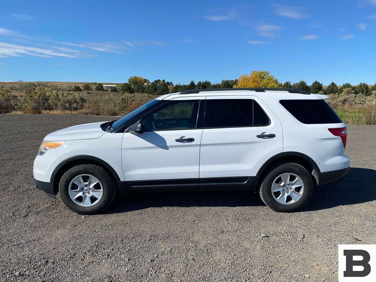 2013-ford-explorer-image-3