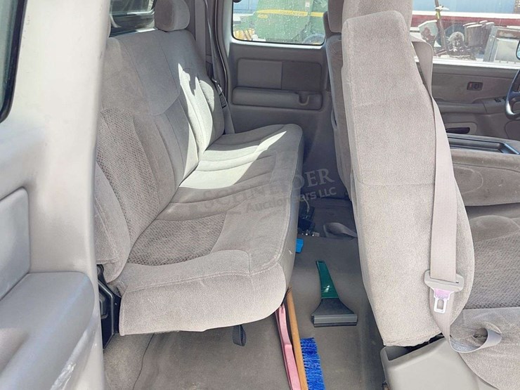 2000-chevrolet-2500-image-52