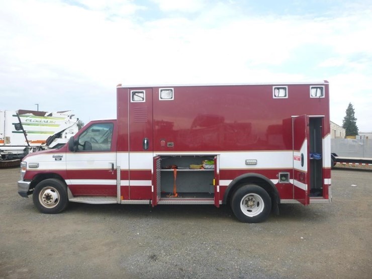 2008-ford-e450-image-5