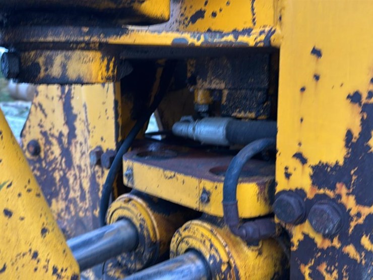 1990-deere-455g-image-35