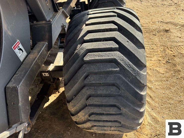 2012-massey-ferguson-2190-image-33