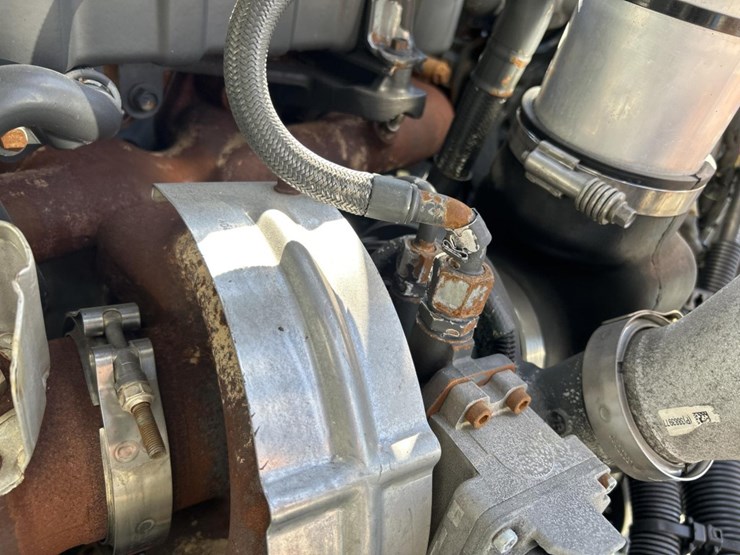 2017-peterbilt-337-image-88