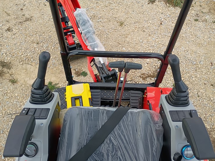 #l57-010-•-2025-tpm-20k-mini-excavator-(diesel)-image-12