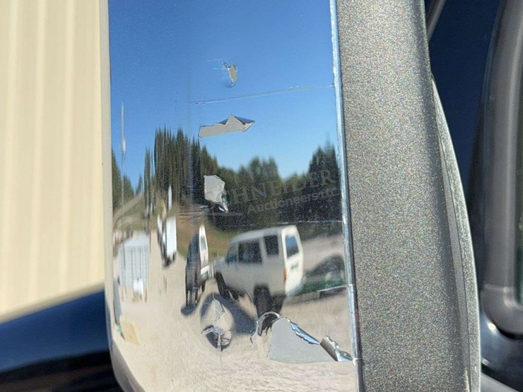 2017-peterbilt-579-image-106