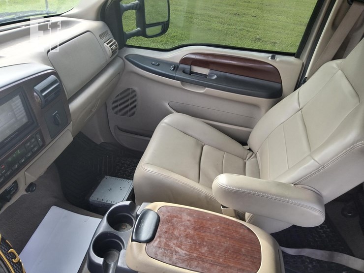 2007-ford-f250-lariat-image-22