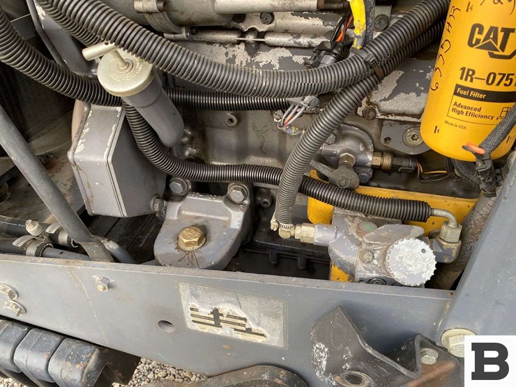 1995-caterpillar-ch35-image-49