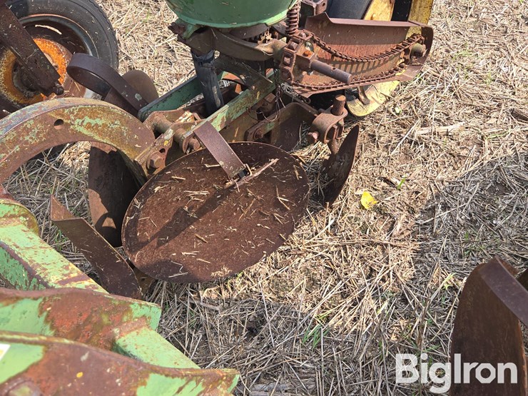 john-deere-2-image-12