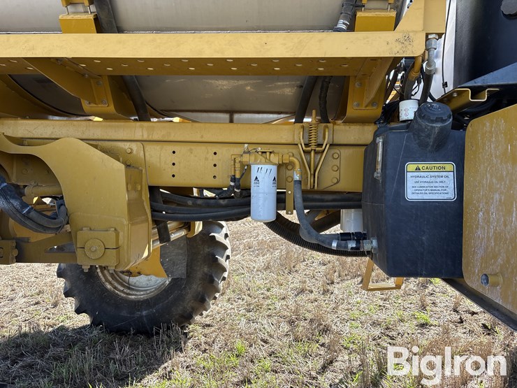 2005-ag-chem-rogator-1264c-image-15