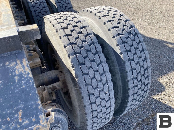 1995-mack-ch613-image-29