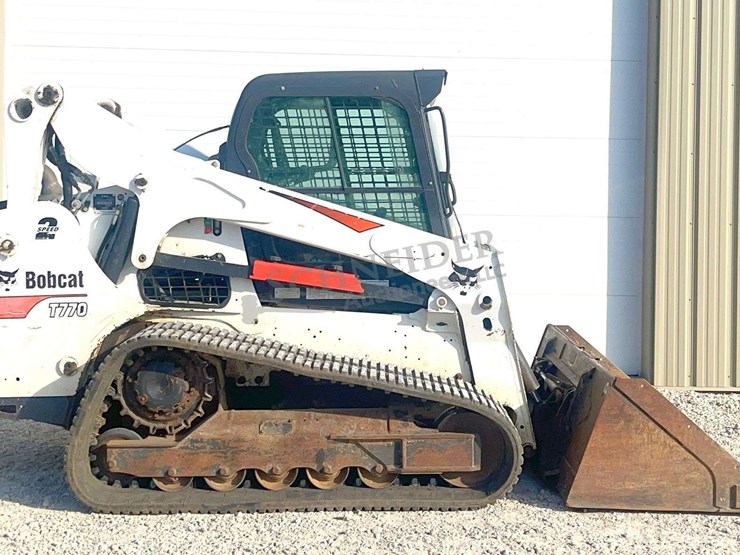 2019-bobcat-t770-image-3