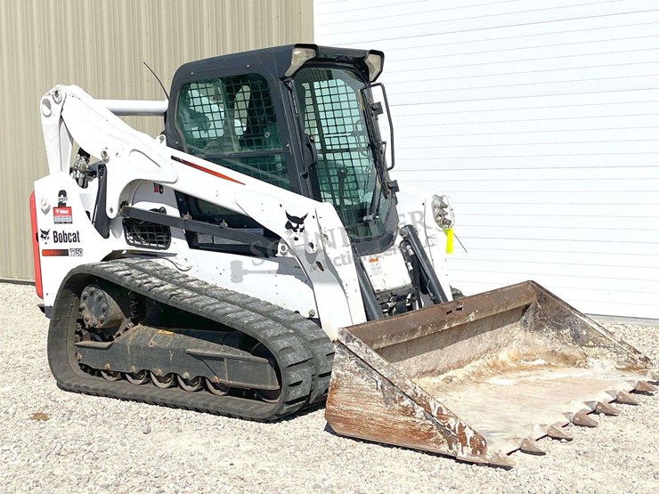 2016-bobcat-t750-image-1