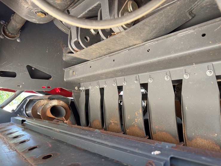 2022-massey-ferguson-2270xd-image-30