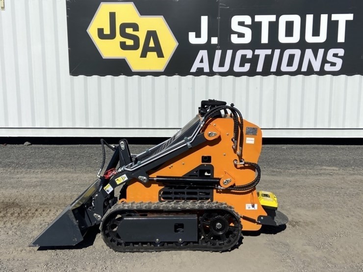 2025-kylin-ky380-mini-compact-track-loader-image-2