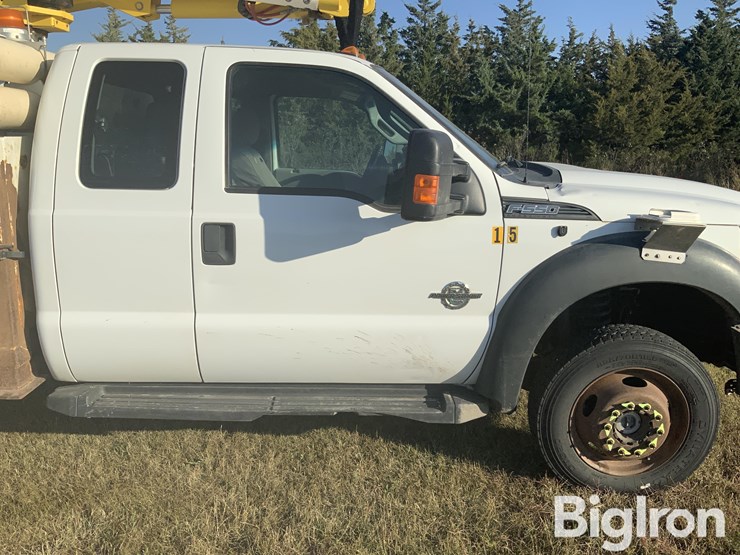 2015-ford-f550-image-10