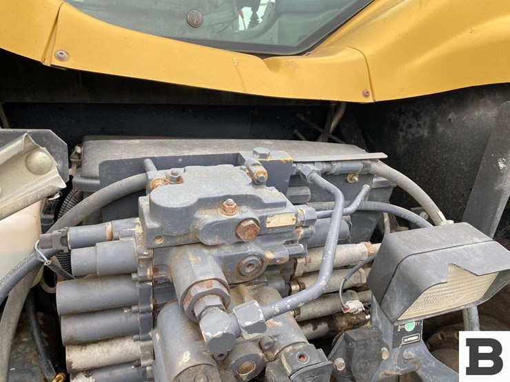 1995-caterpillar-ch35-image-21