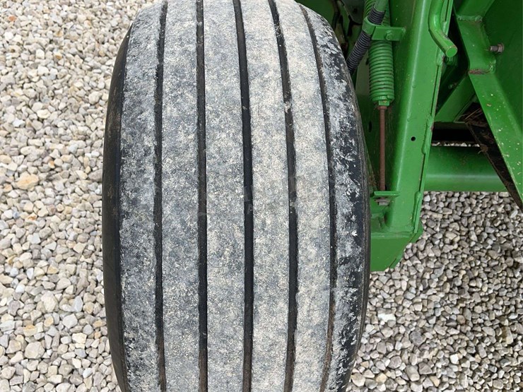 john-deere-435-image-22