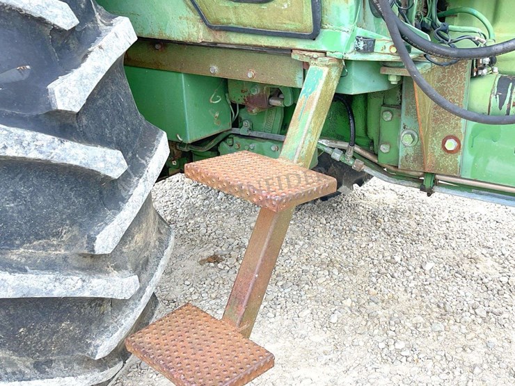 john-deere-2840-image-18