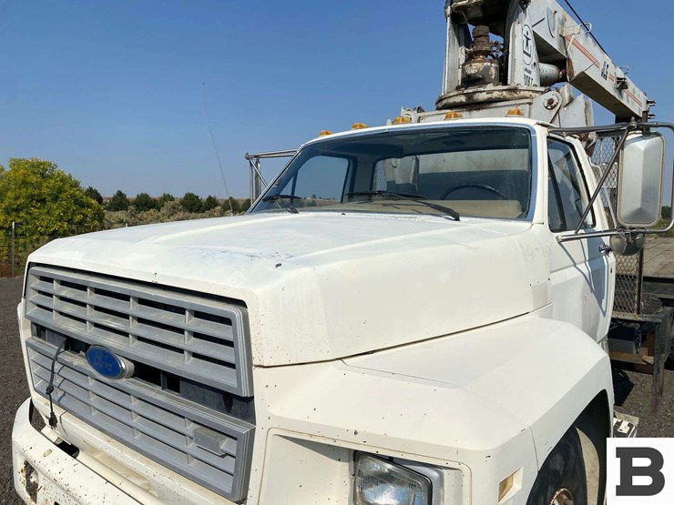 1985-ford-f800-image-8