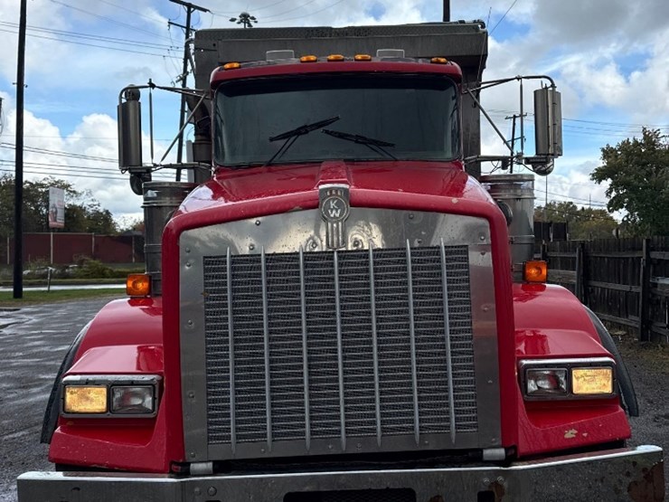 1998-kenworth-t800-image-12