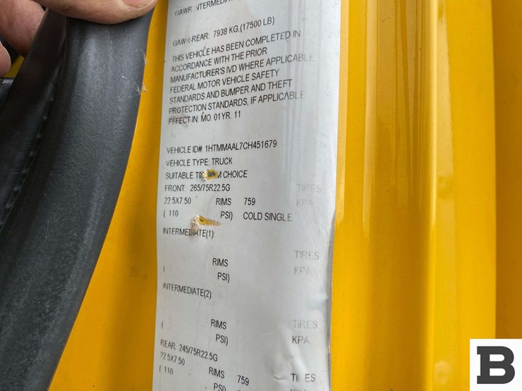 2012-international-durastar-4300-image-42