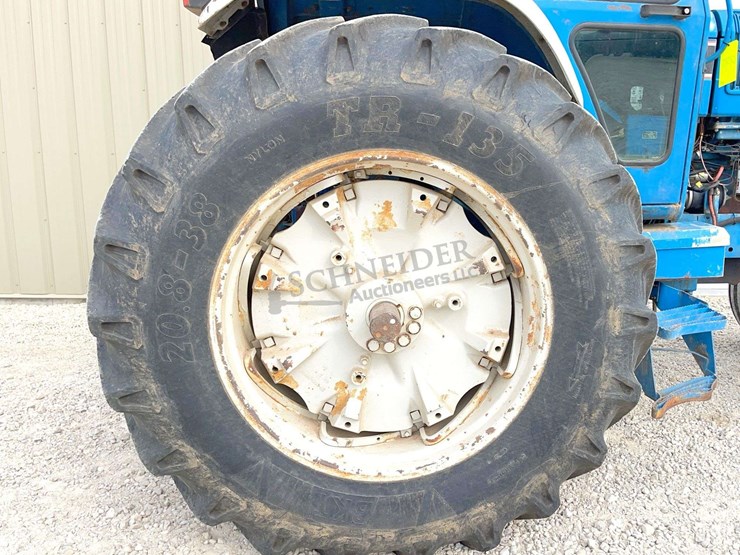 ford-tractor-image-22