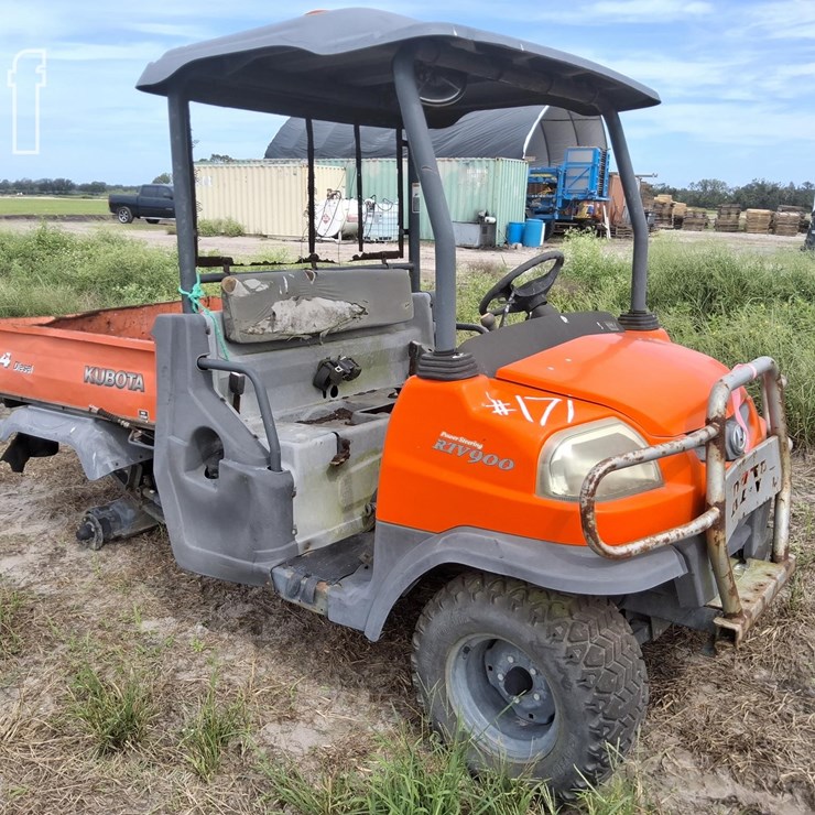 KUBOTA RTV900
