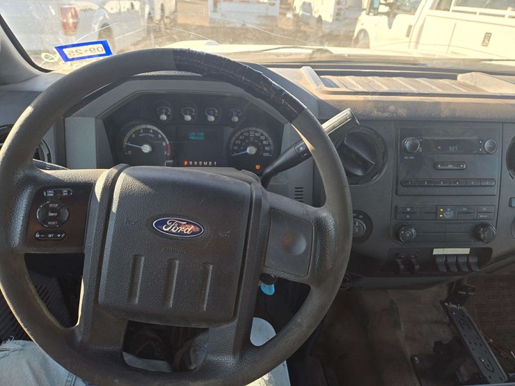 2012-ford-f350-image-15