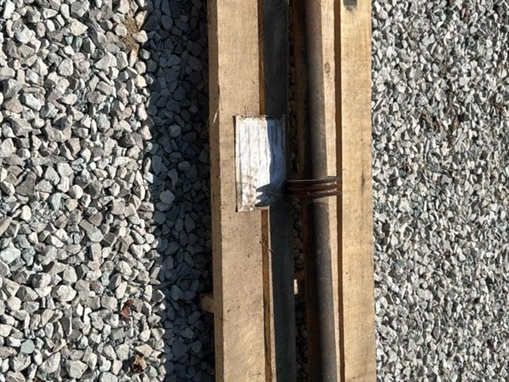 #4705-•-mandrel-image-1