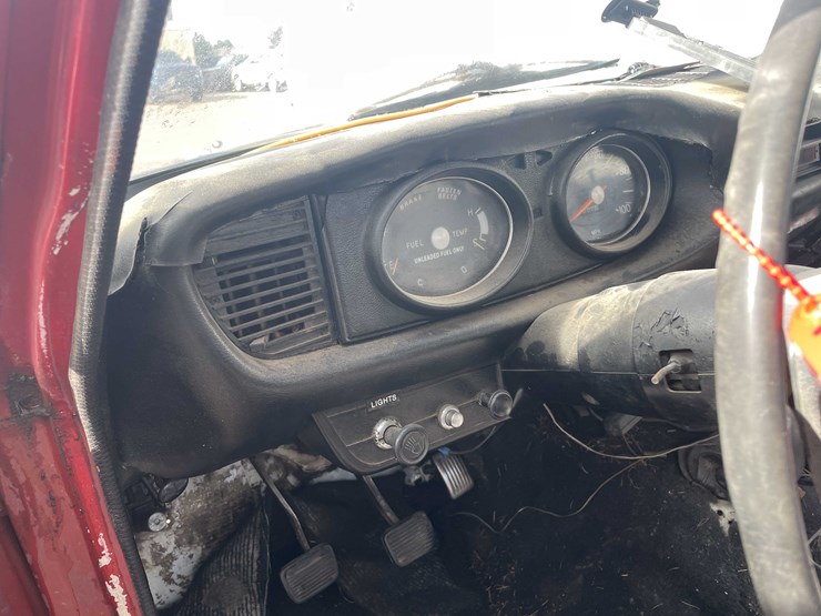 #1374-•-1976-chevrolet-luv-4x4-(has-wi-title)-(of)-image-88