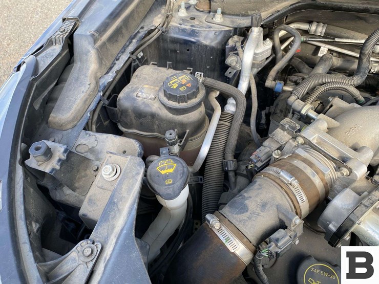 2016-ford-explorer-image-34