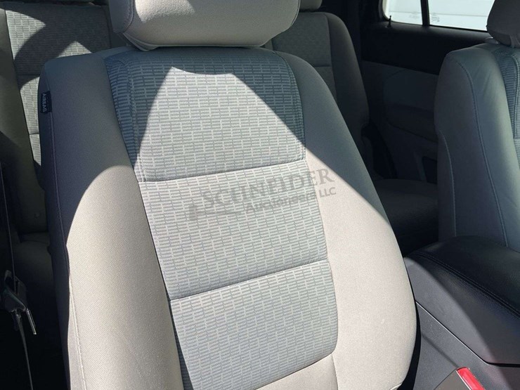 2013-ford-explorer-image-61