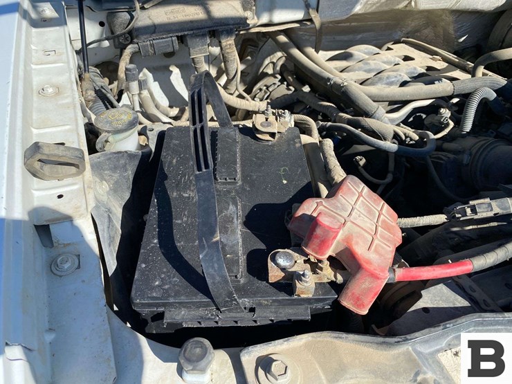 2011-ford-f150-image-38