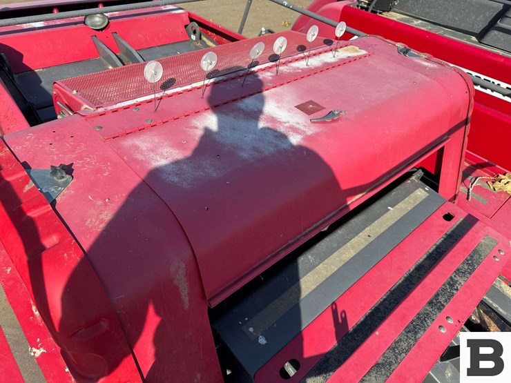 2012-massey-ferguson-2190-image-58