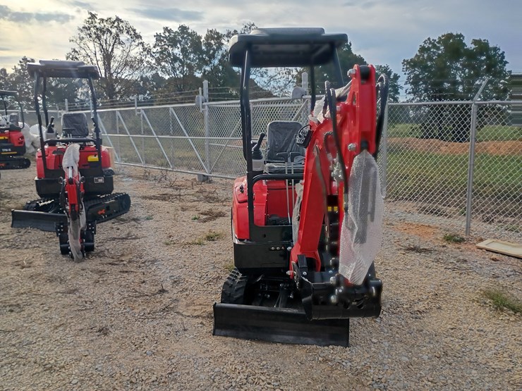 #l57-004-•-2025-tpm-16-mini-excavator-(gasoline)-image-7