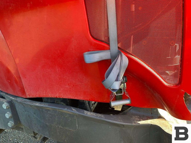 2012-massey-ferguson-5475-image-61