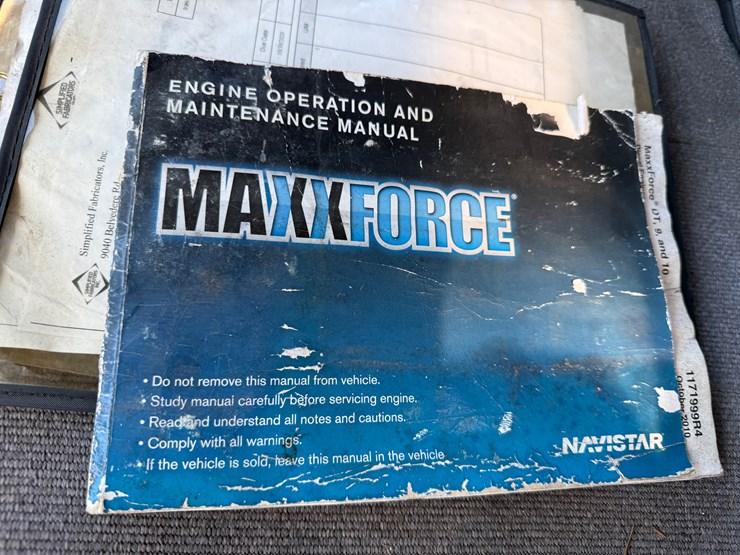 2013-international-durastar-4300-image-44