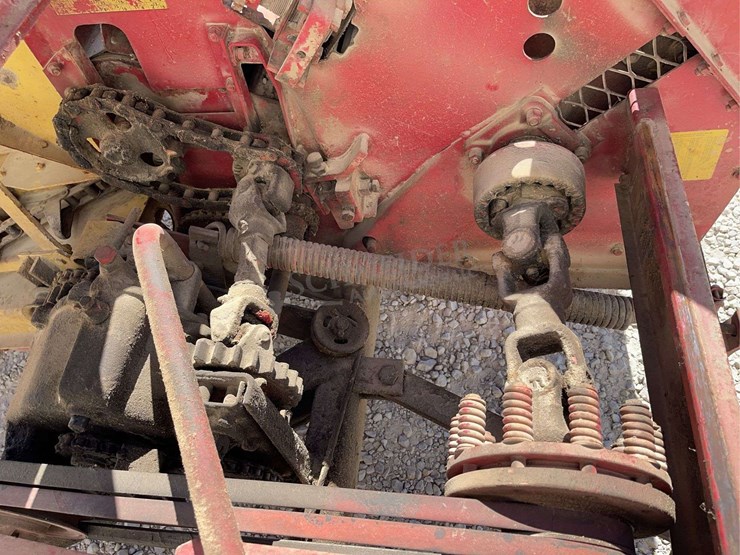 new-holland-super-717-image-27