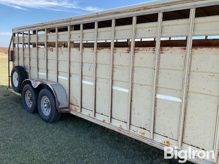 1990-titan-7x24-image-18