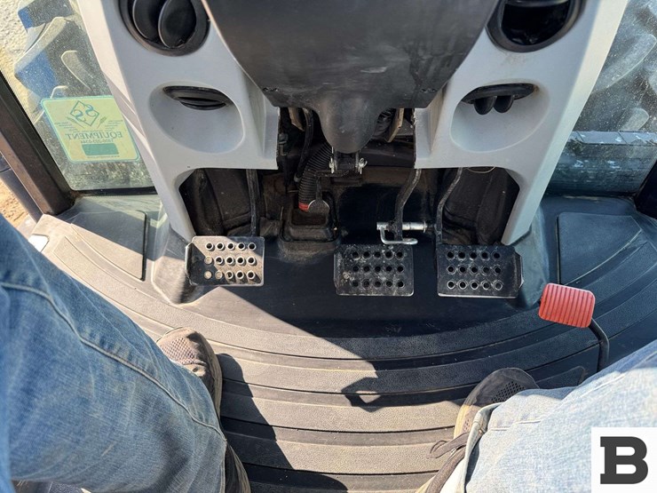 2014-new-holland-t4.105-image-63