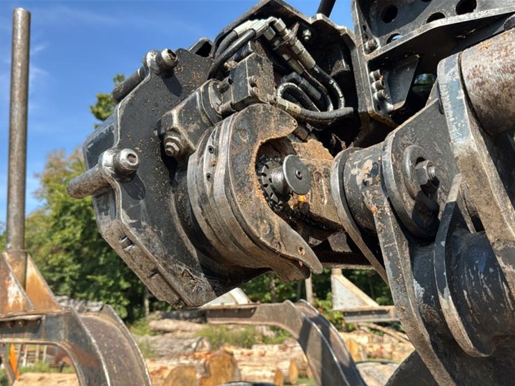 2003-timberpro-tf820e-image-30