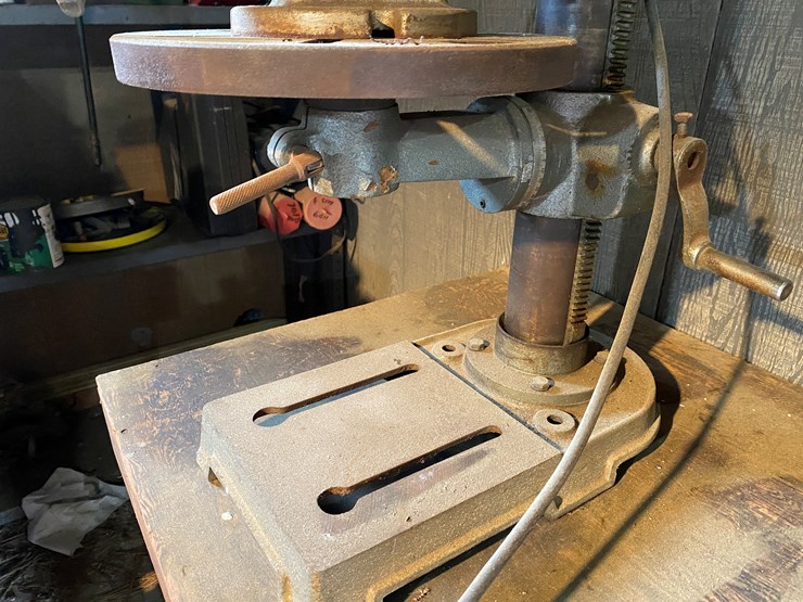 #61-•-#169-•-packard-1/2-hp-heavy-duty-drill-press.-image-6