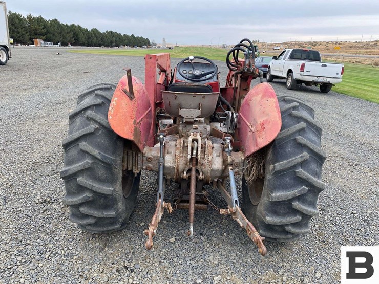 1976-massey-ferguson-245-image-4