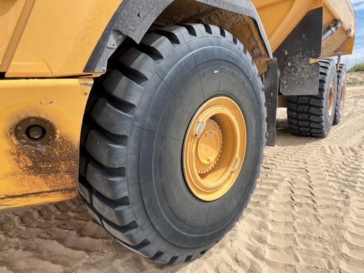 2021-volvo-a60h-image-9