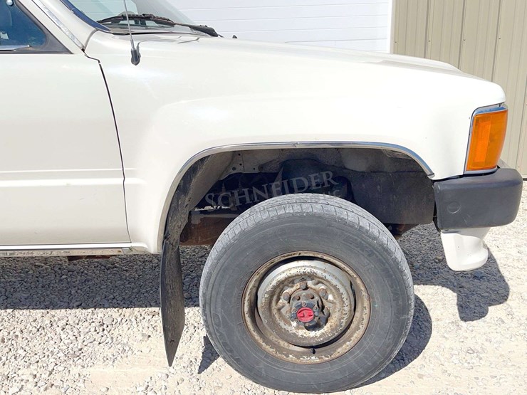 1988-toyota-4-runner-image-15