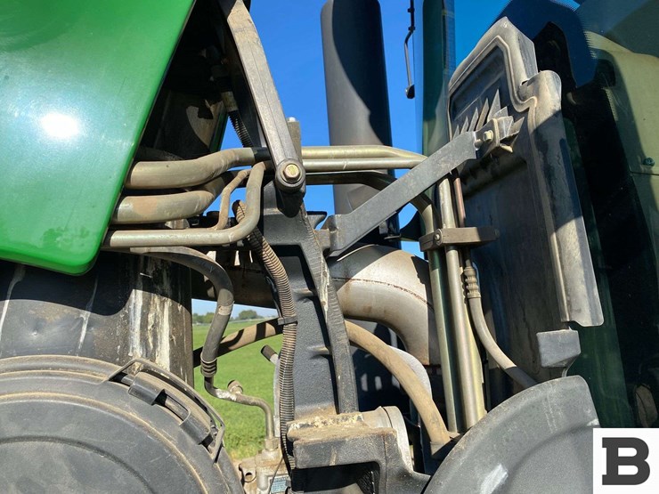 2008-john-deere-8330-image-65