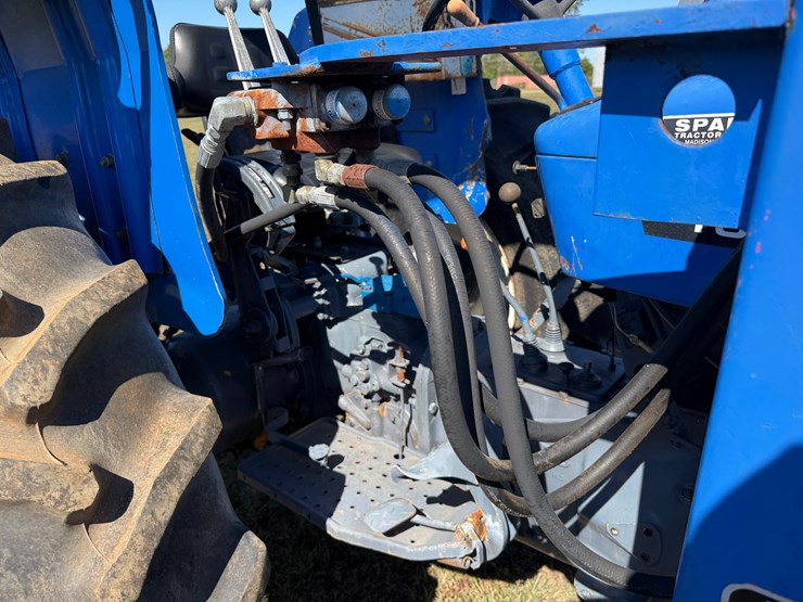 new-holland-4630-image-19