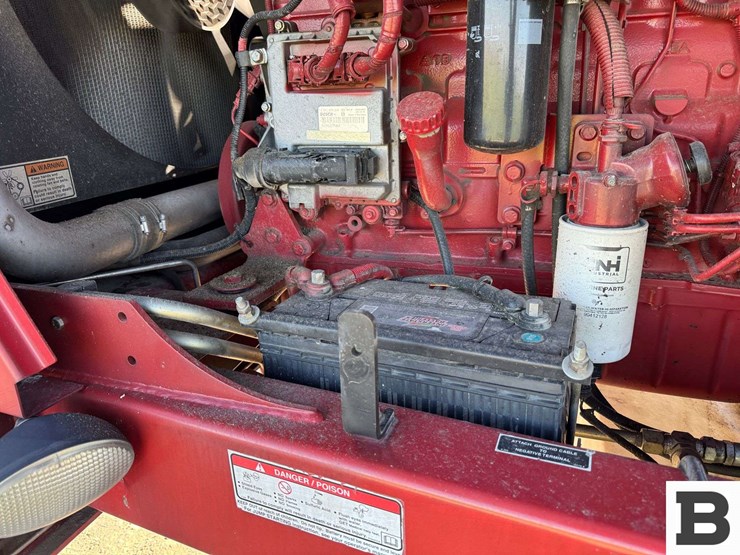 2013-new-holland-h8080-image-48